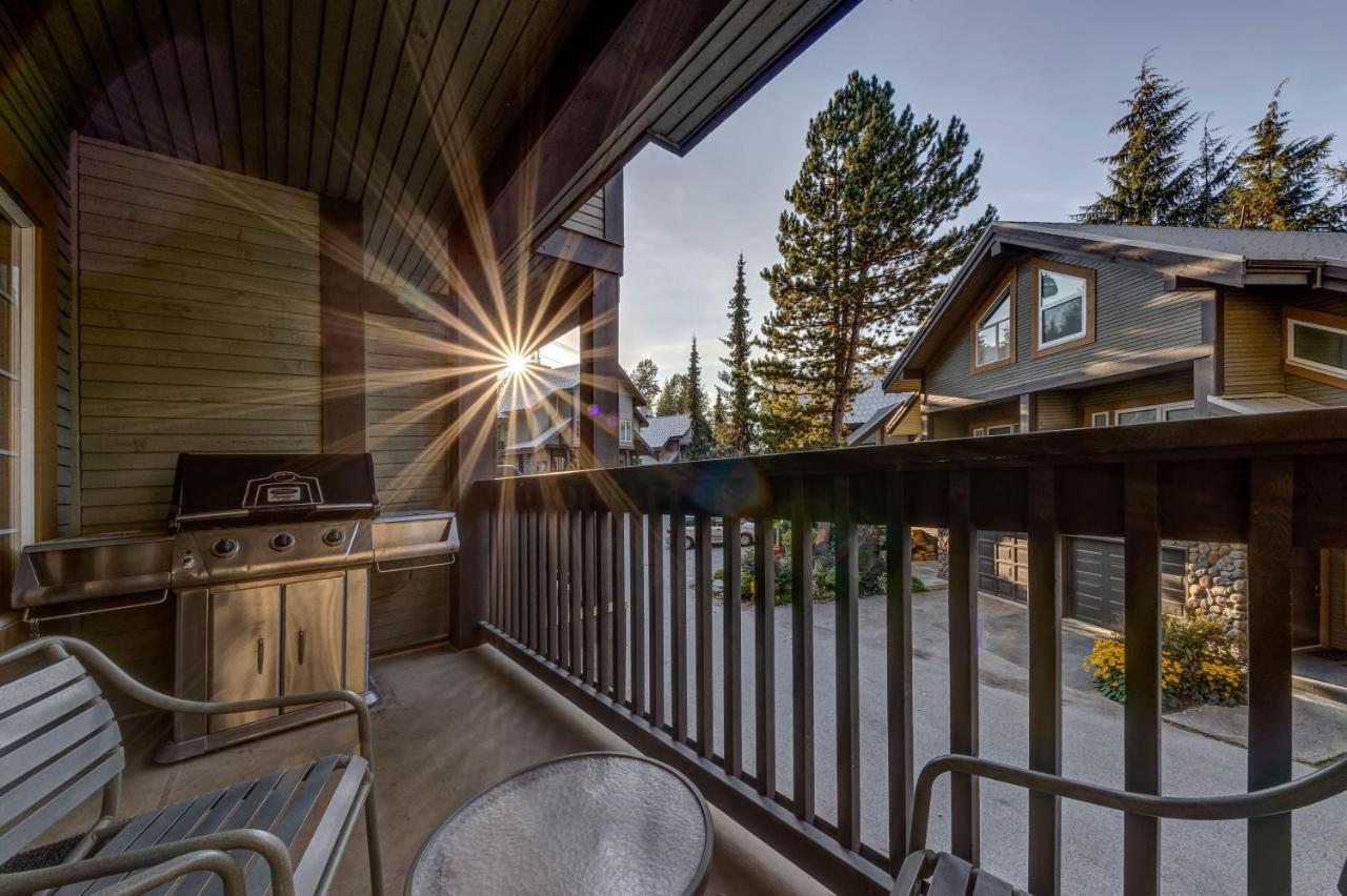 Snowy Creek 14 Vila Whistler Exterior foto