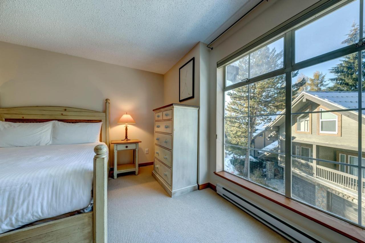 Snowy Creek 14 Vila Whistler Exterior foto